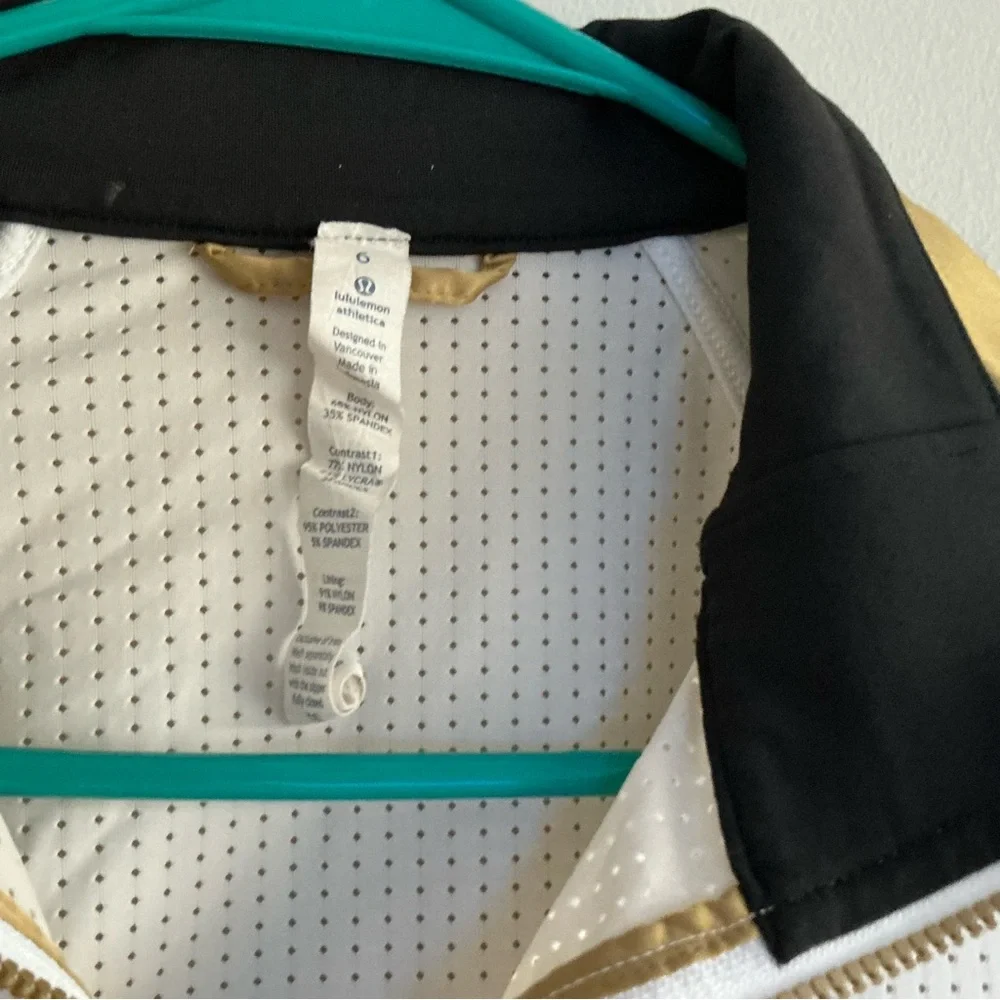 Lululemon sweaty or not mesh zip up jacket size 6